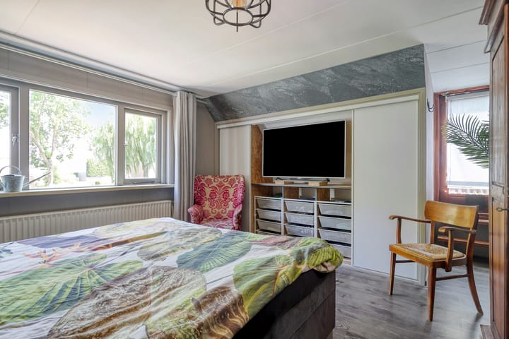 Foto 19 van Barwoutswaarder 96