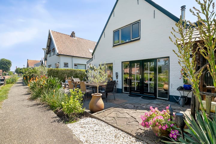 Foto 28 van Barwoutswaarder 96