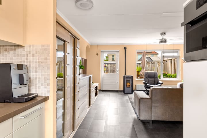 Foto 16 van Volendamstraat 19