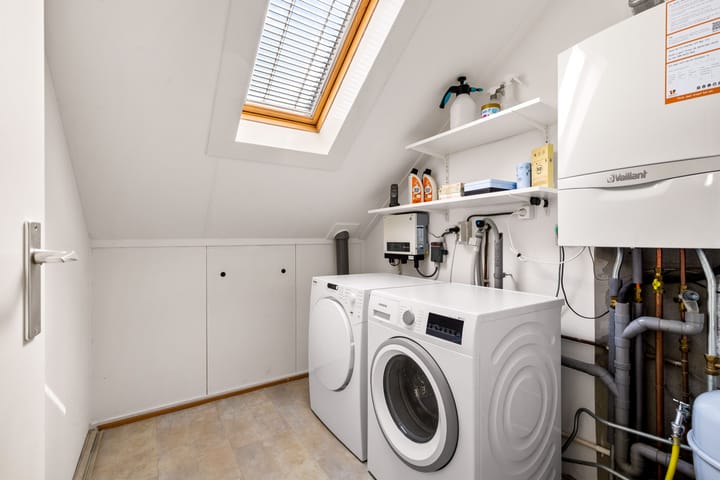 Foto 35 van Volendamstraat 19