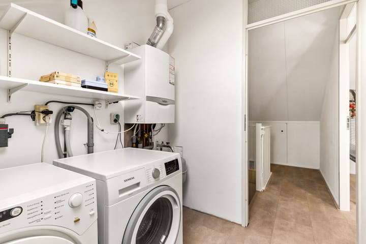 Foto 36 van Volendamstraat 19