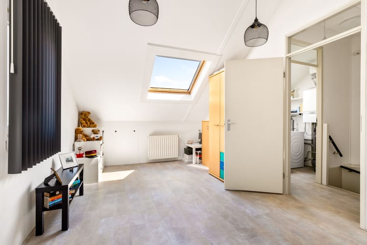 Foto 37 van Volendamstraat 19