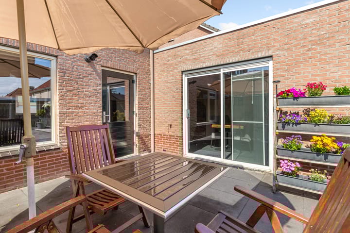 Foto 41 van Volendamstraat 19