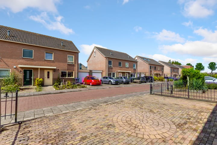 Foto 49 van Volendamstraat 19