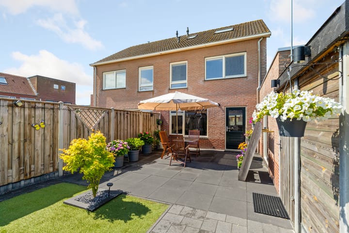 Foto 44 van Volendamstraat 19