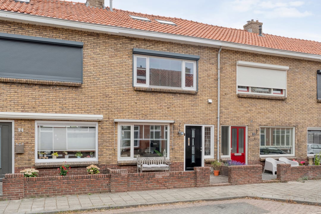 Photo 38 of L. Huismanstraat 26