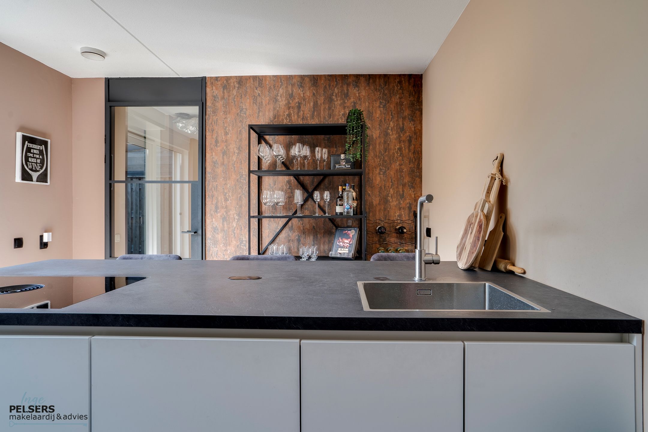 Photo 12 of Heldens van de Mortellaan 35