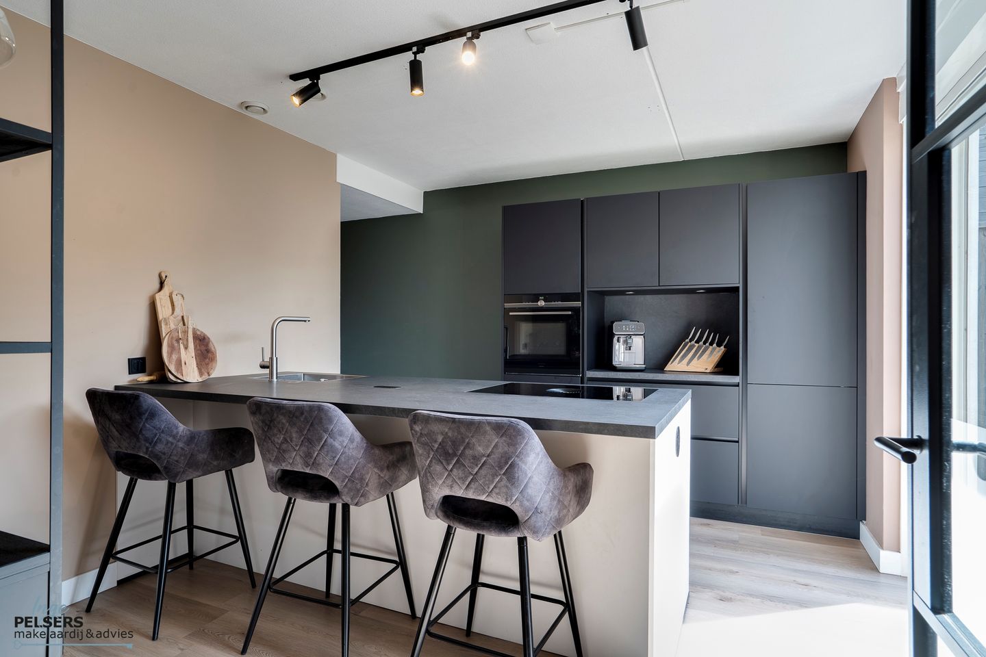 Photo 14 of Heldens van de Mortellaan 35