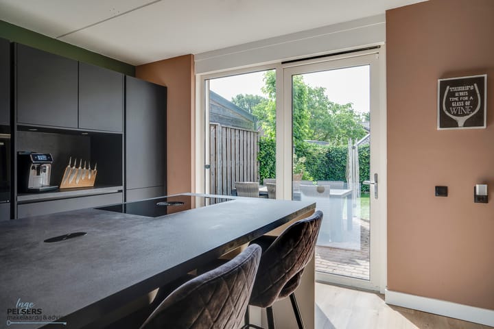 Foto 16 van Heldens van de Mortellaan 35