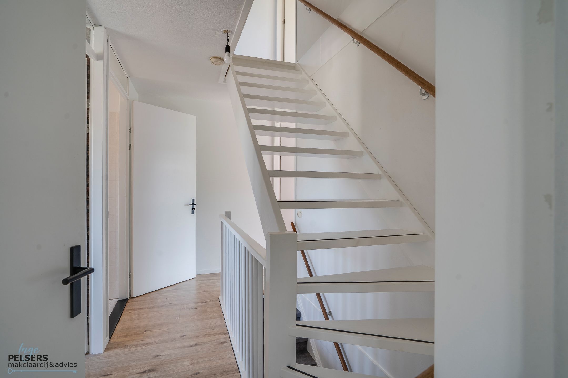 Photo 30 of Heldens van de Mortellaan 35