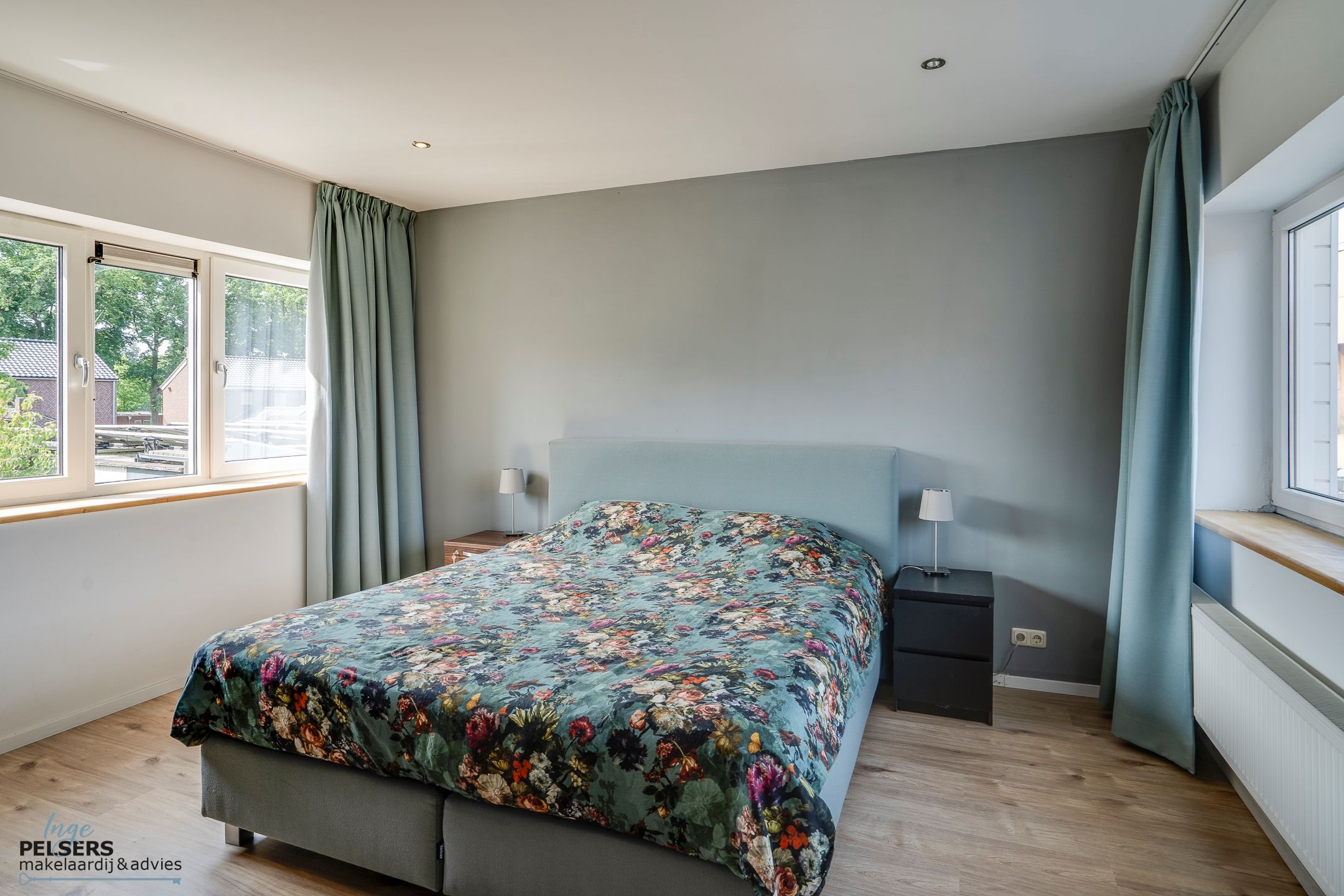 Photo 33 of Heldens van de Mortellaan 35