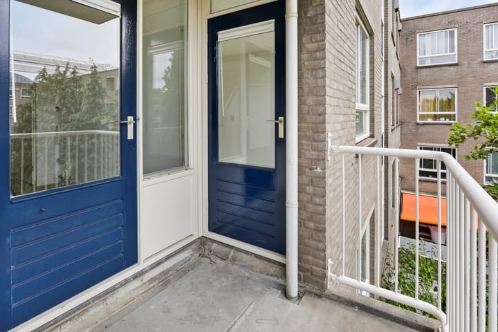 Foto 5 van Brentanostraat 136