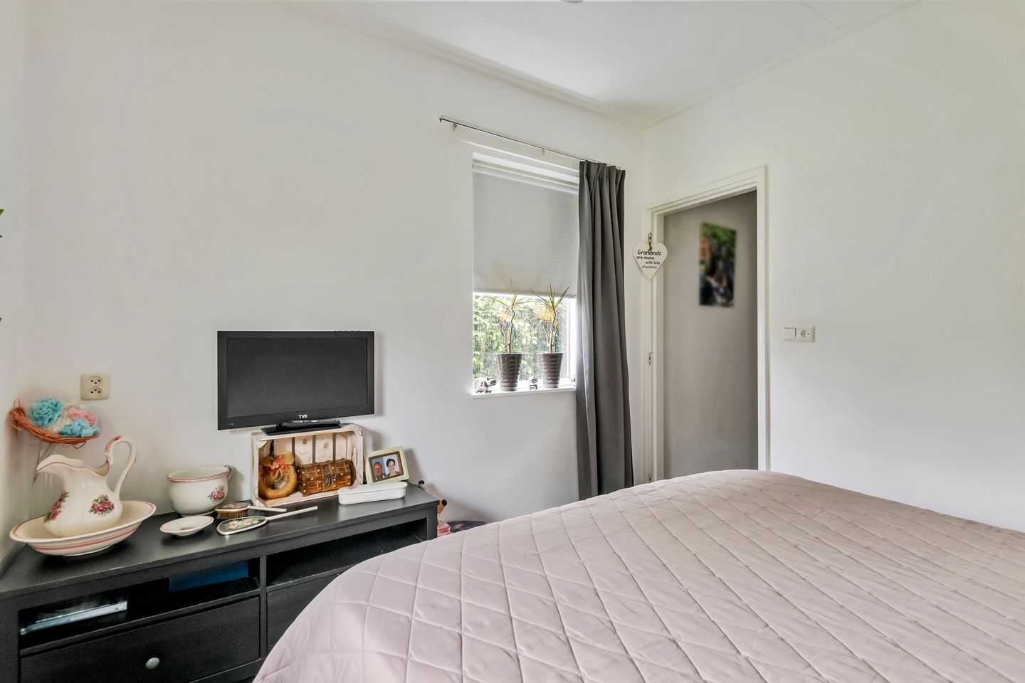 Photo 19 of Dorpsstraat 14-A