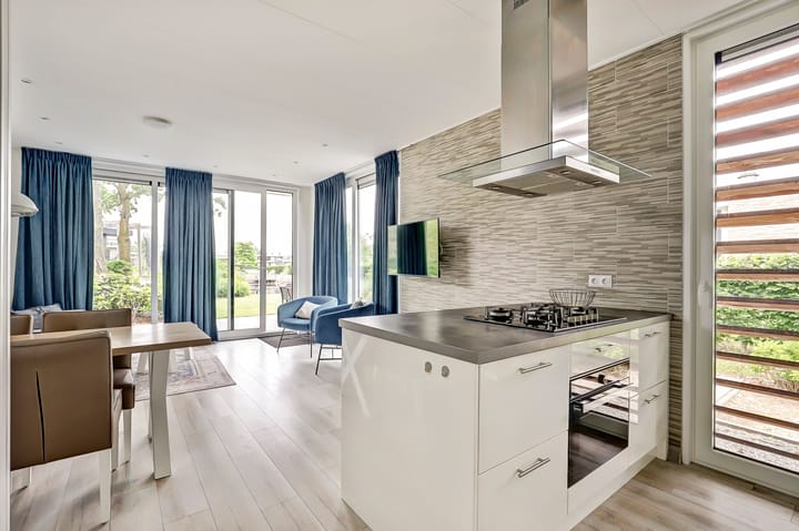 Photo 4 of Randmeerweg 8-0155