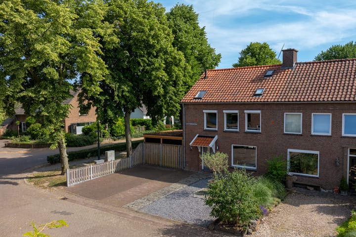 Foto 65 van Dr. H.P. Heinekenstraat 2