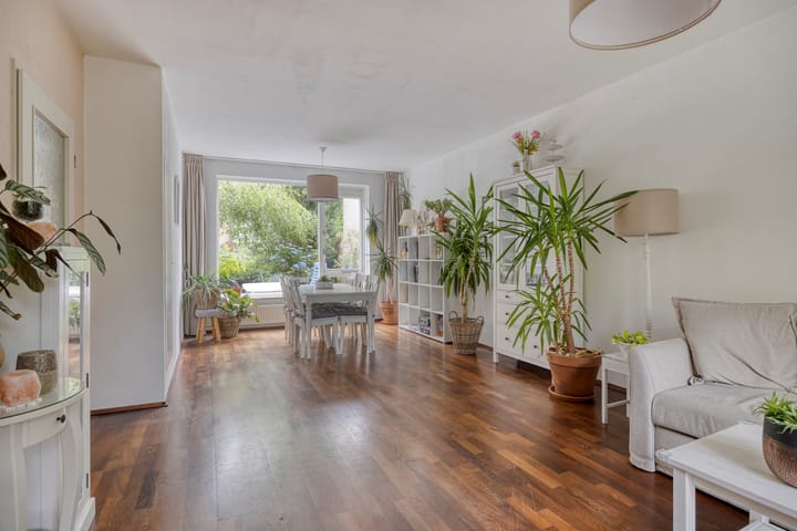 Foto 10 van Topaasstraat 12