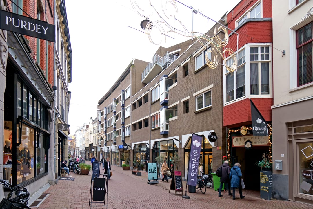 Photo 2 of Hemelrijk 21