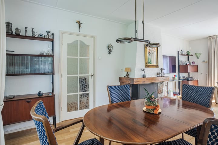 Photo 10 of Alexanderlaan 16