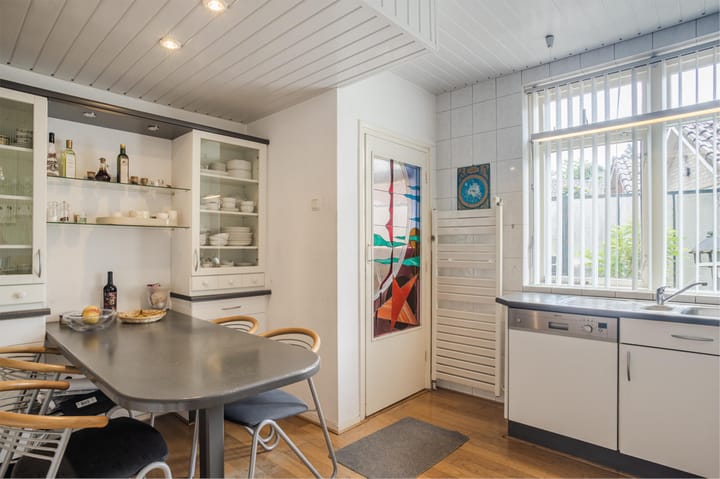 Photo 15 of Alexanderlaan 16