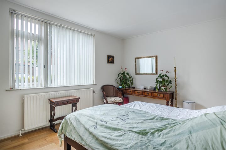 Photo 22 of Alexanderlaan 16