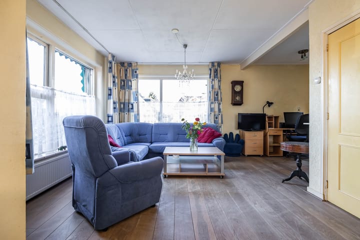 Foto 15 van Jeltingalaan 70