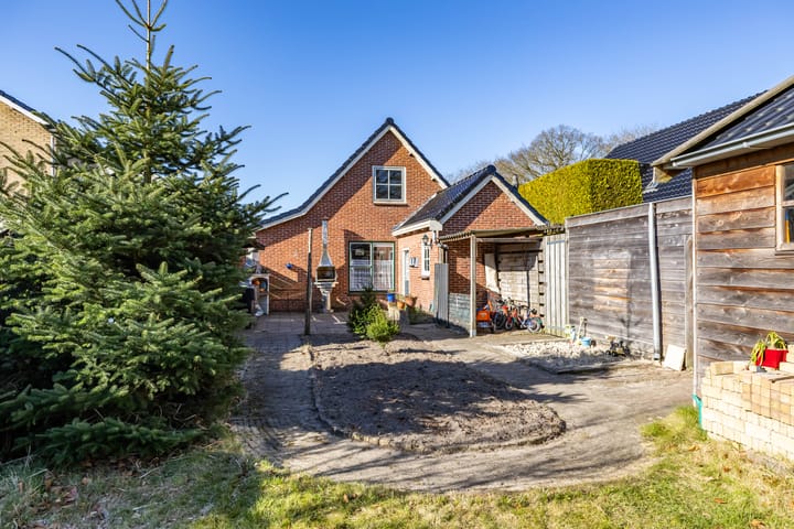 Foto 43 van Jeltingalaan 70