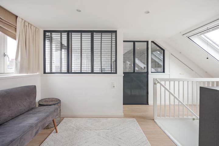 Foto 36 van James Wattstraat 4-1