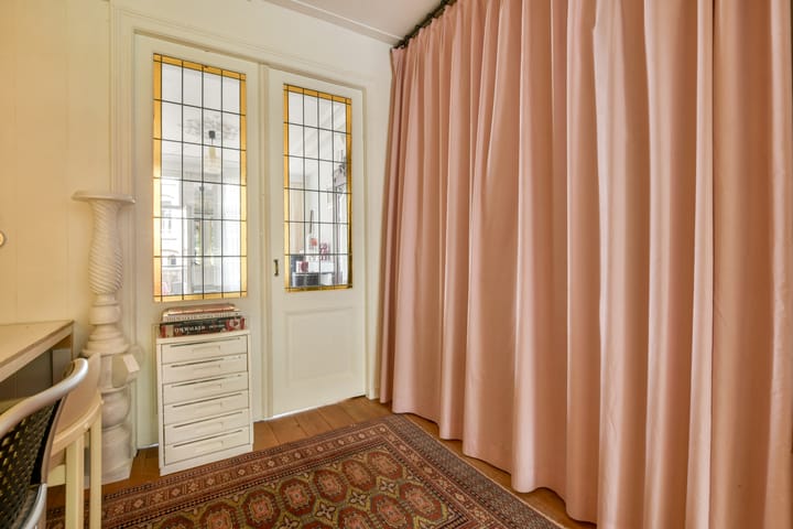 Foto 11 van Van Ostadestraat 220-1