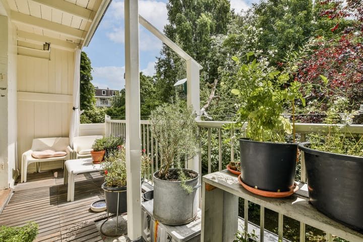 Foto 13 van Van Ostadestraat 220-1