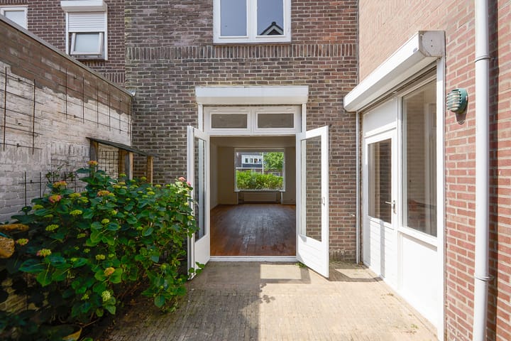 Foto 4 van Piet Heinplein 8