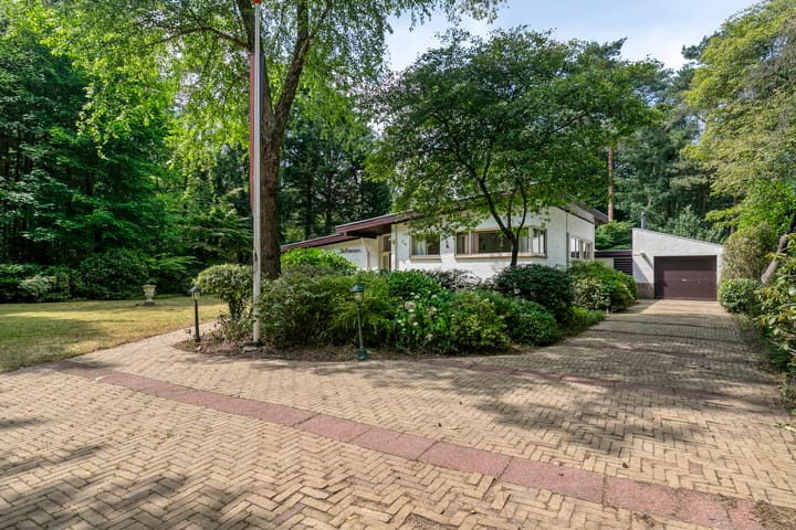 Photo 6 of Foekenlaan 22