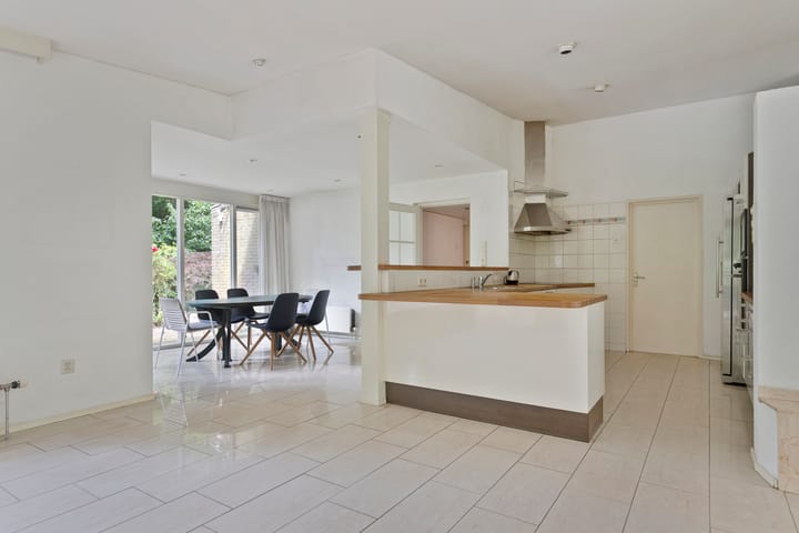 Photo 14 of Foekenlaan 22