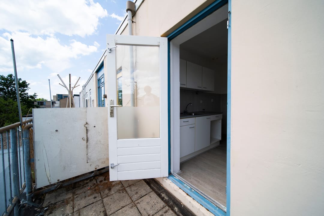 Foto 8 van Spoorstraat 8-B