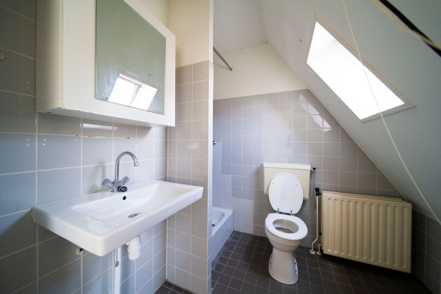 Foto 10 van Spoorstraat 8-B