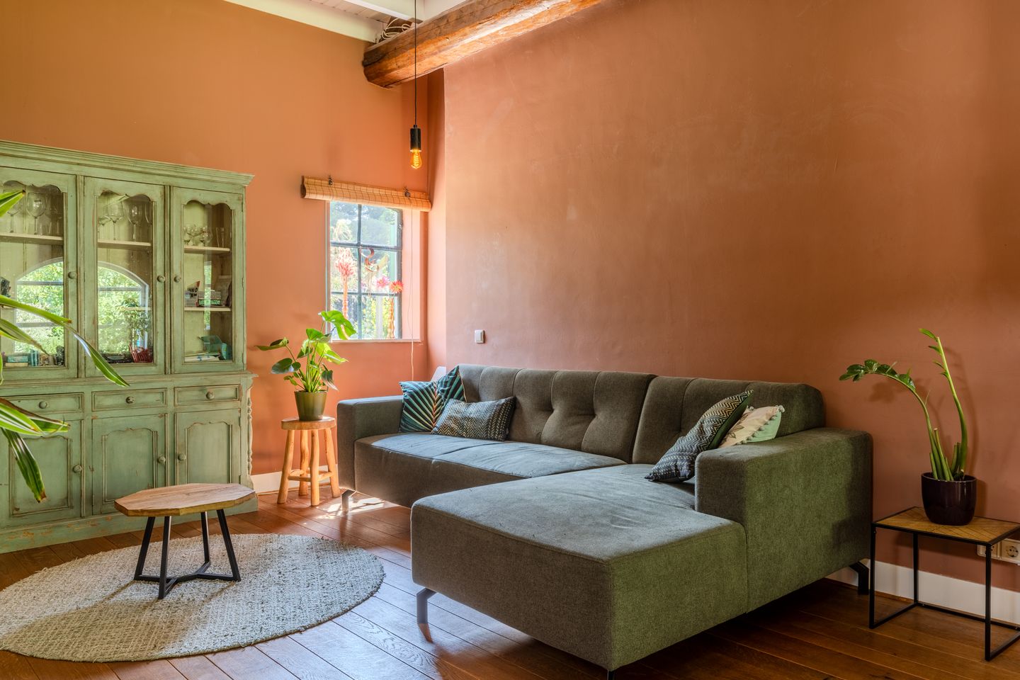 Foto 14 van Doornenburgsestraat 25