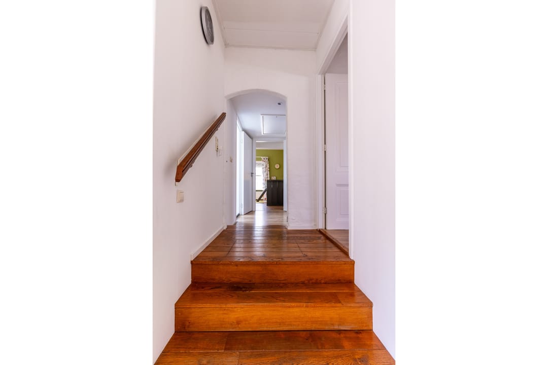 Foto 43 van Doornenburgsestraat 25