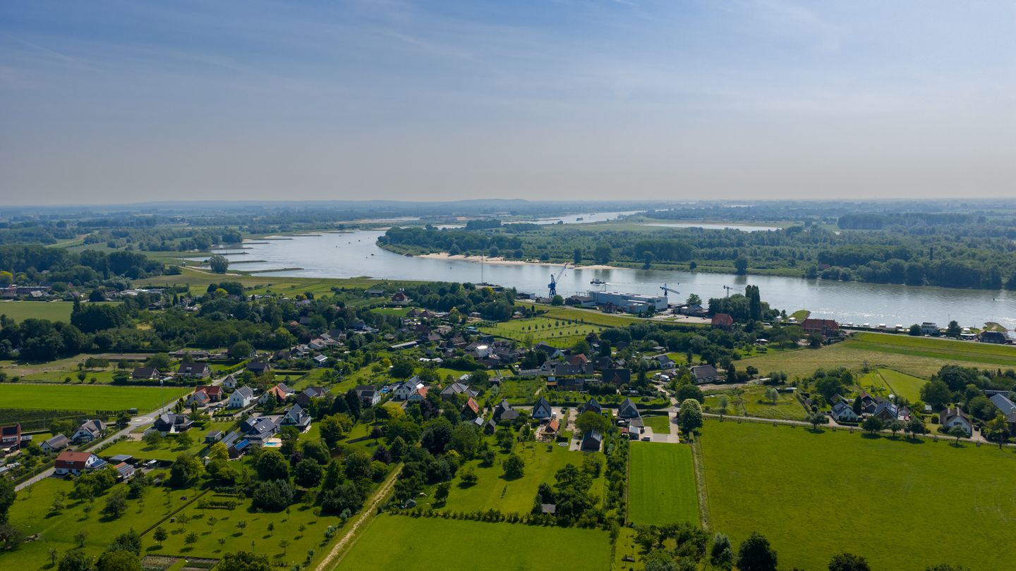 Foto 50 van Doornenburgsestraat 25