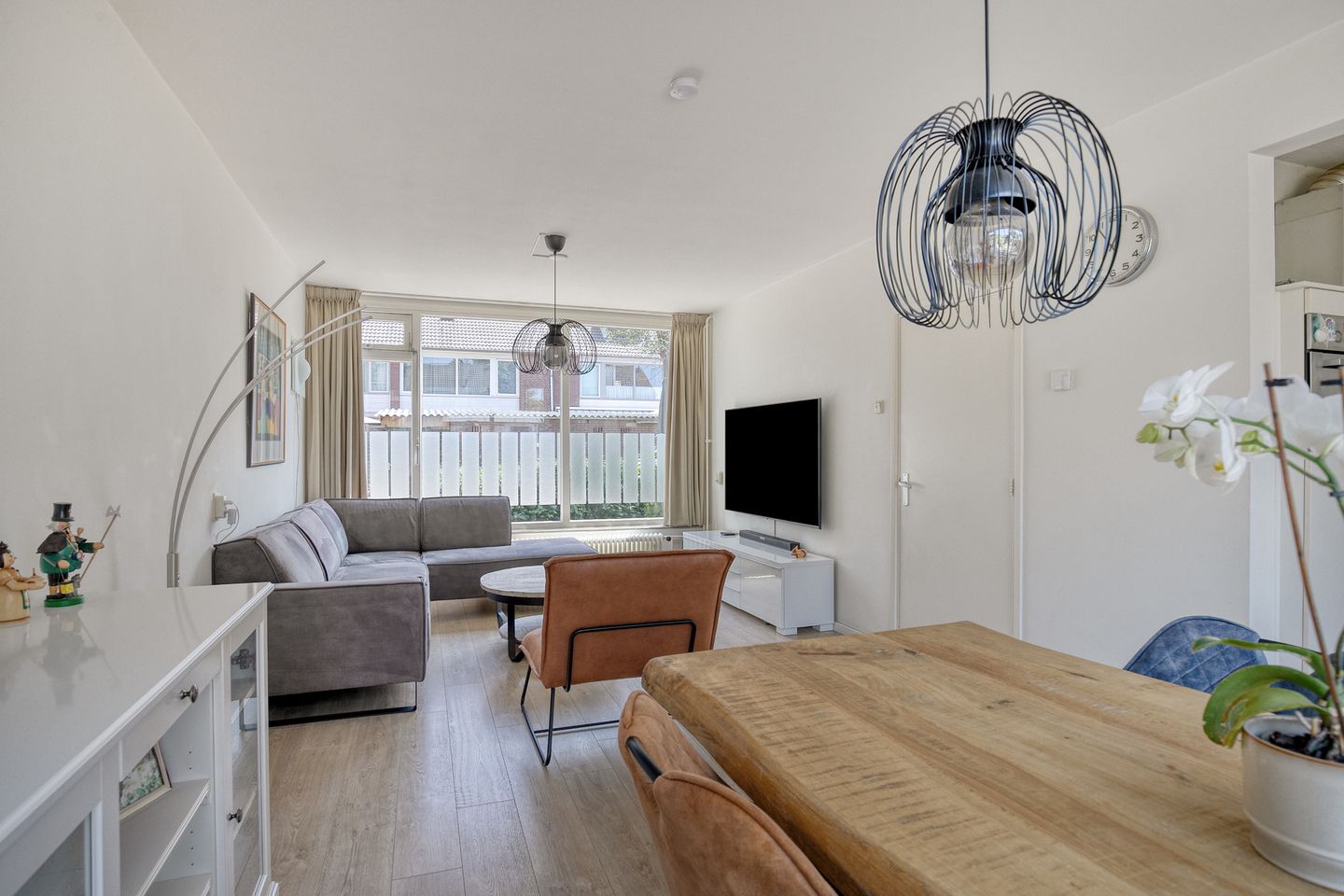 Photo 5 of Schildstraat 9