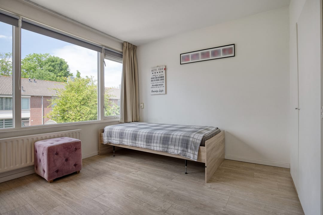 Photo 17 of Schildstraat 9