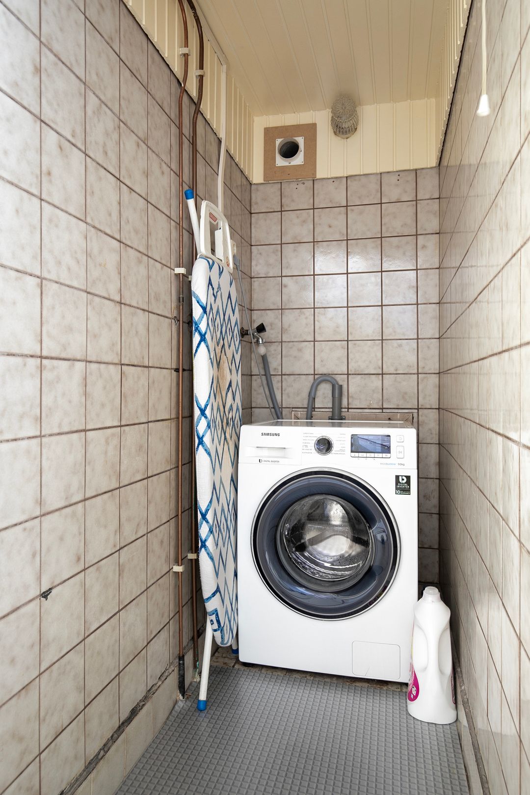 Photo 22 of Schildstraat 9