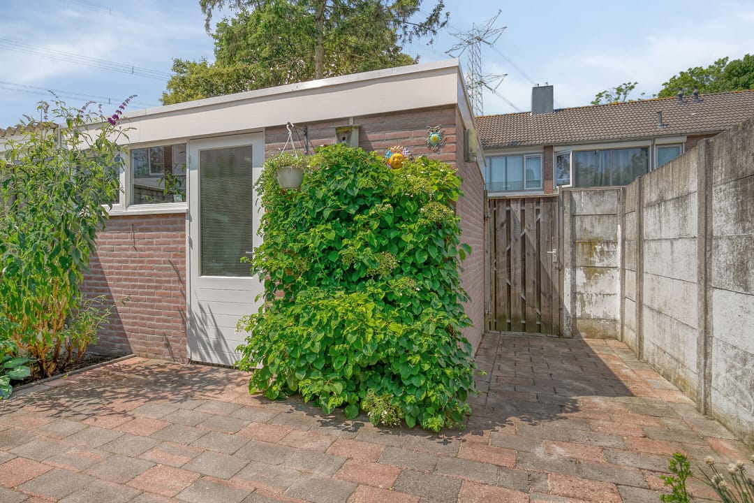 Photo 31 of Schildstraat 9