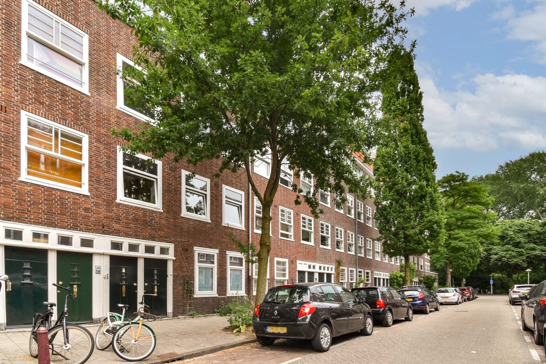 Photo 2 of Bataviastraat 71-B