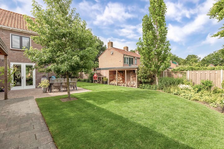 Photo 2 of Noordzoom 133