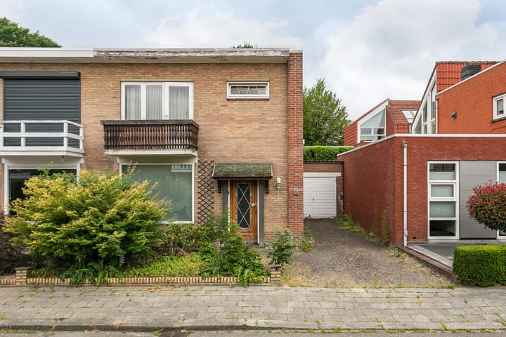 Photo 1 of Jan Steenstraat 2