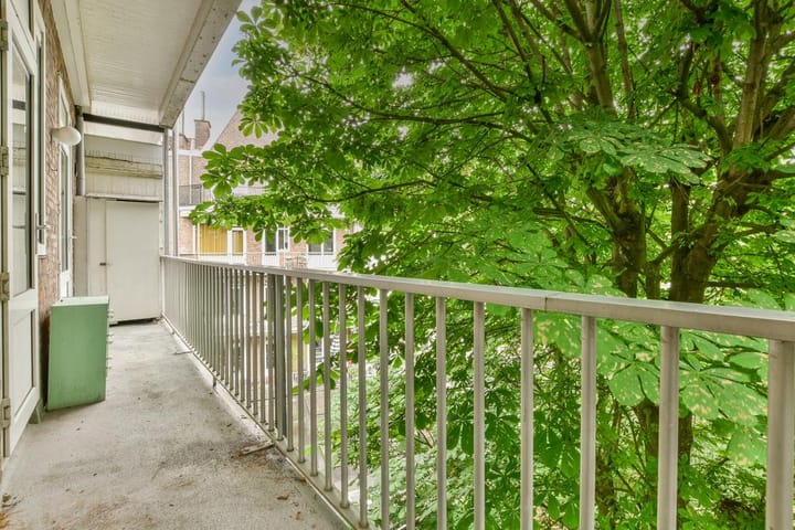 Foto 11 van Jekerstraat 110-3