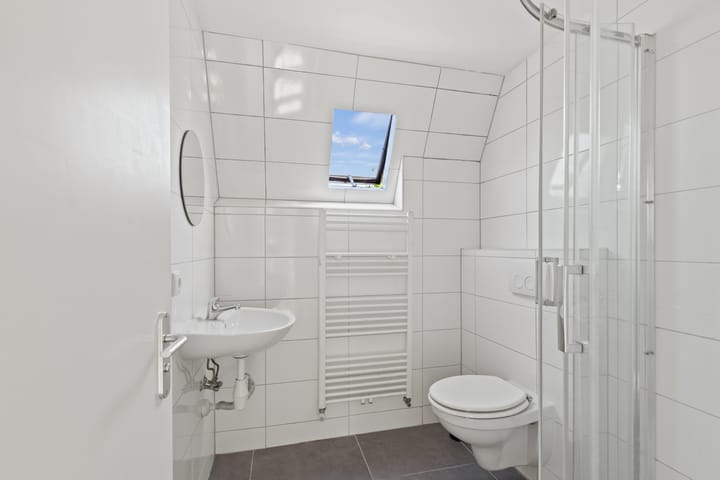 Foto 4 van Strevelsweg 132-A02