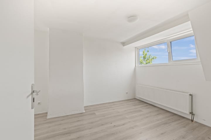 Foto 24 van Strevelsweg 132-A02