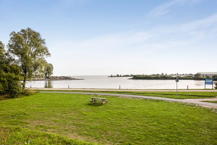 Photo 23 of Zuiderzeestraat 24