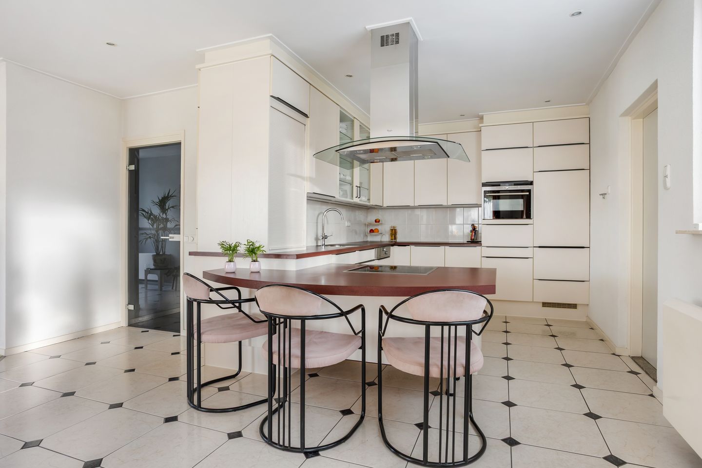 Foto 10 van Ringvaartlaan 1