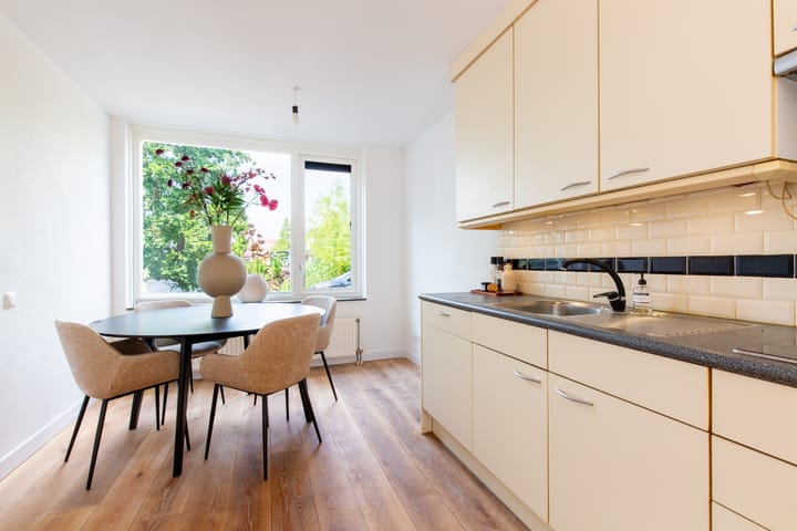 Foto 9 van Zeedistel 33